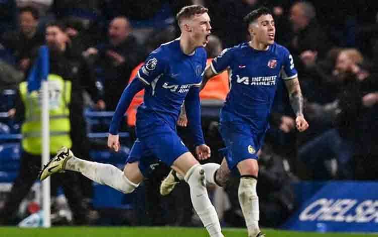 Chelsea Gilas West Ham United 5-0