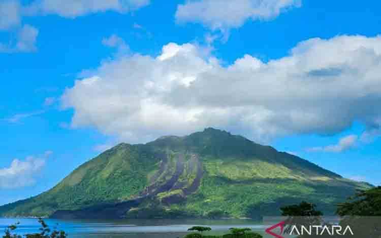Pos PGA Ajak Warga Jauhi Radius Lima Kilometer dari Kawah Gunung Ruang