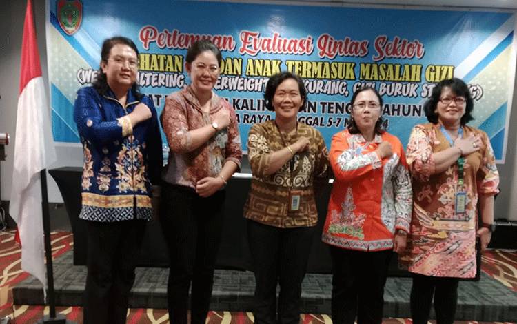 Dinkes Kapuas Ikuti Evaluasi Lintas Sektor Kesehatan Ibu dan Anak Tingkat Provinsi