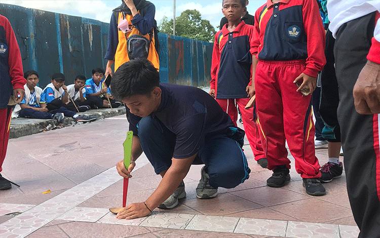 Lestarikan Budaya Olahraga Tradisional Melalui Festival Budaya Marunting Batu Aji