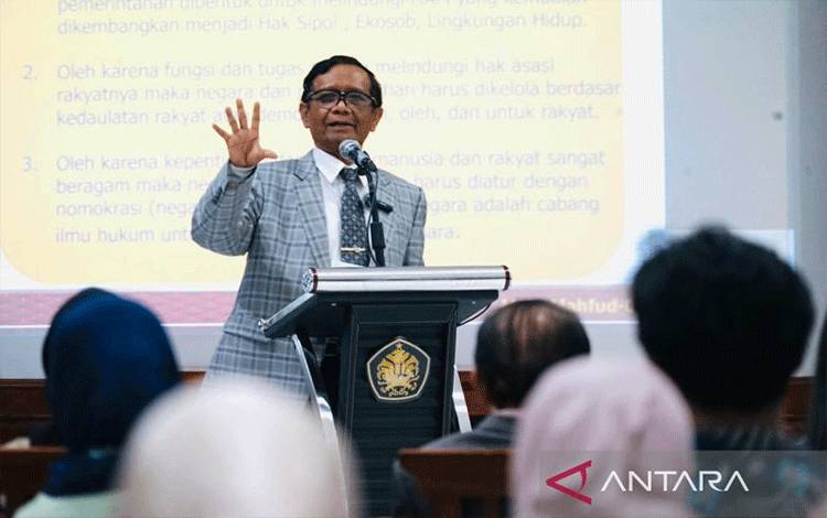 Pakar: Mahfud Kembali ke Kampus Menunjukkan Etika Politik yang Baik