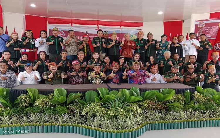 Ninu Ludjen Terpilih Aklamasi sebagai Ketua Gerdayak Kota Palangka Raya