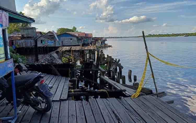 Dishub Kotim Pastikan Pelabuhan Penyeberangan Feri Sampit-Seranau Segera Diperbaiki