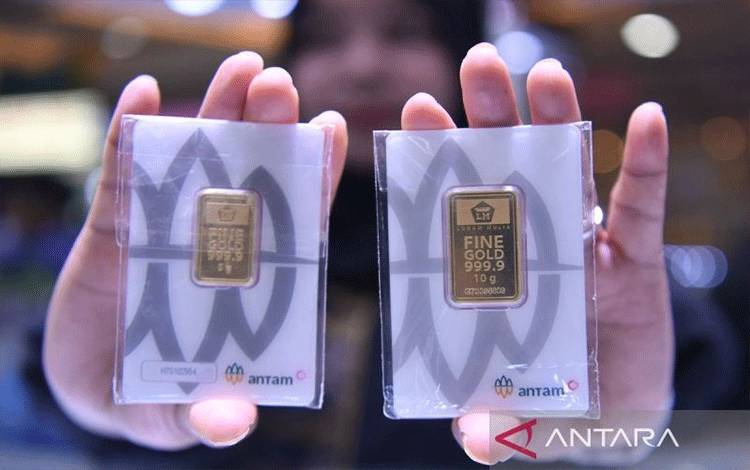 Harga Emas Antam Anjlok Rp38.000 Jadi Segini...