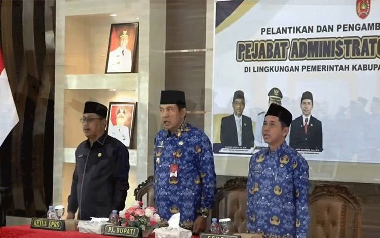 Ketua DPRD Kobar Harapkan Pejabat Administrator dan Pengawas Baru Dilantik Segera Adaptasi