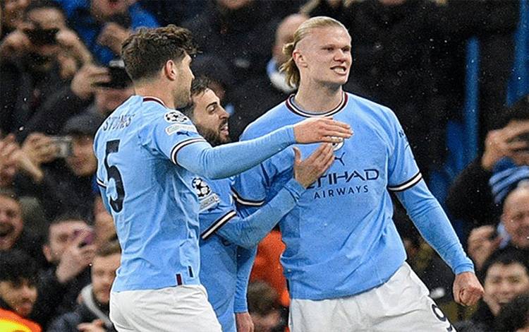 Manchester City Gusur Arsenal Usai Menang 2-0 Lawan Tottenham