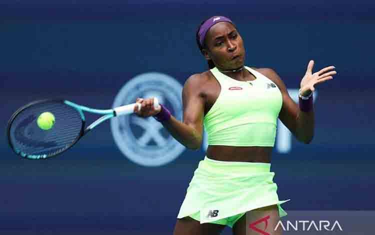 Gauff Kandaskan Zheng untuk Bertemu Swiatek di Semifinal Roma