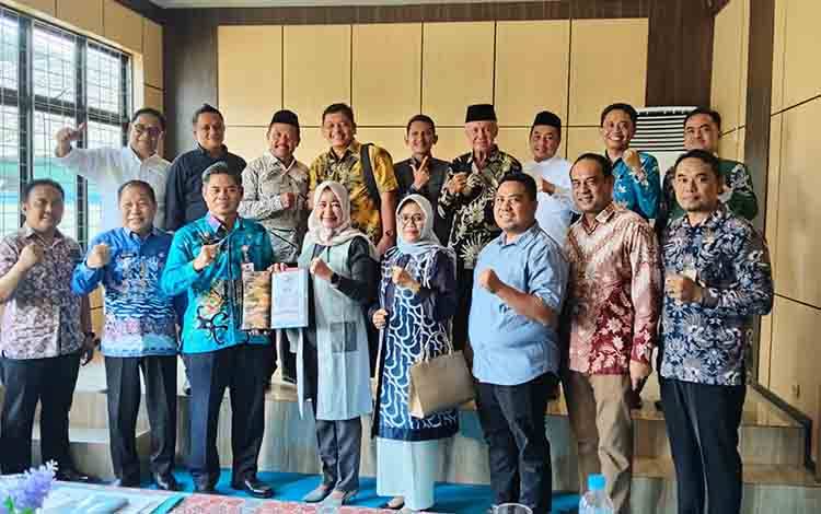 Program Jemput Bola Dinas Dukcapil Langkah Maksimalkan Pelayanan Pendaftaran Penduduk