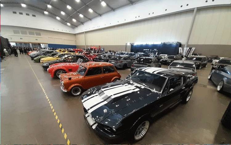 The Elite Showcase 2024 Pamerkan Kreasi Modifikasi Motor dan Mobil