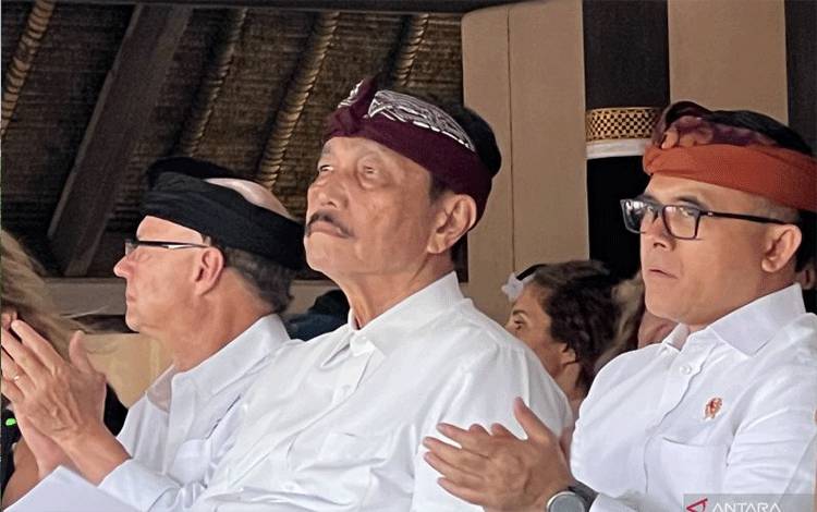 Menko Luhut Bantah Pandangan Terkait Indonesia tak Peduli Lingkungan