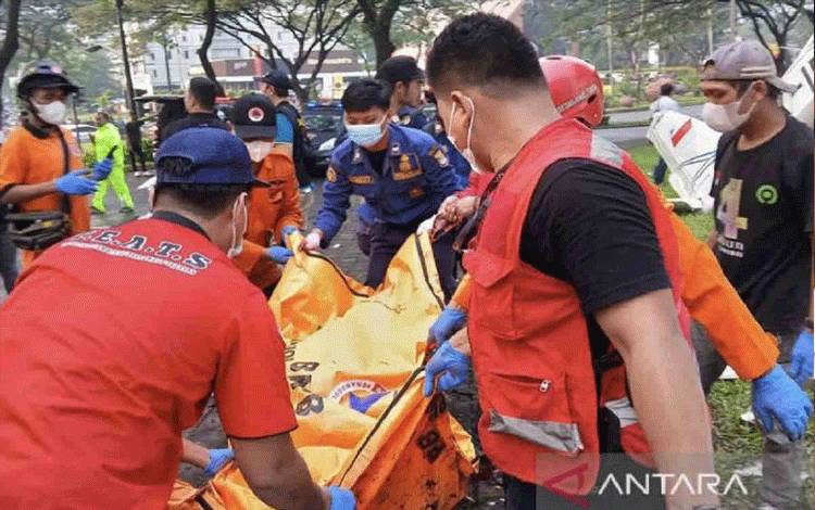 Kemenhub: Tiga Korban Pesawat Jatuh di BSD Tangerang Telah Dievakuasi