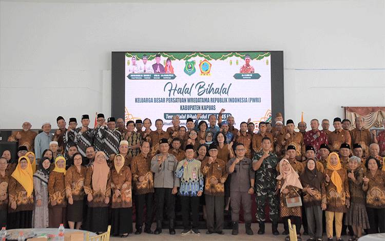 Perkuat Silaturahmi, PWRI Kapuas Gelar Halal Bihalal