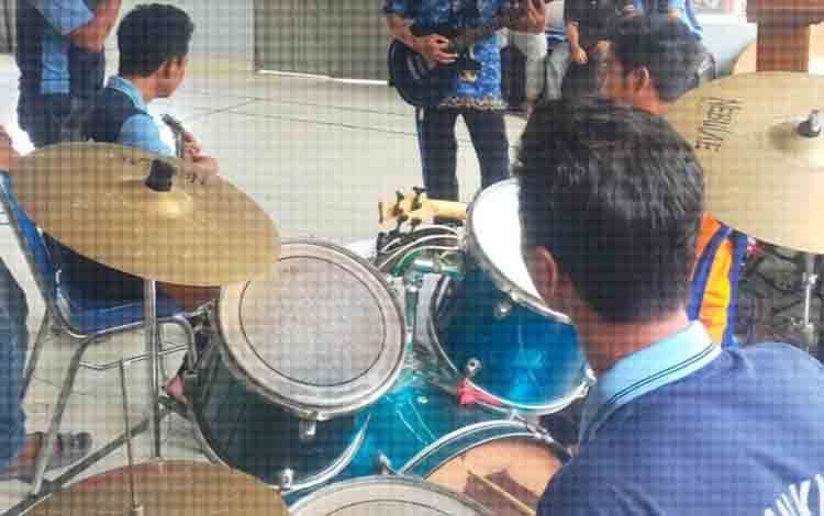 Rutan Kapuas Gelar Pelatihan Musik untuk Pembinaan Kemandirian WBP