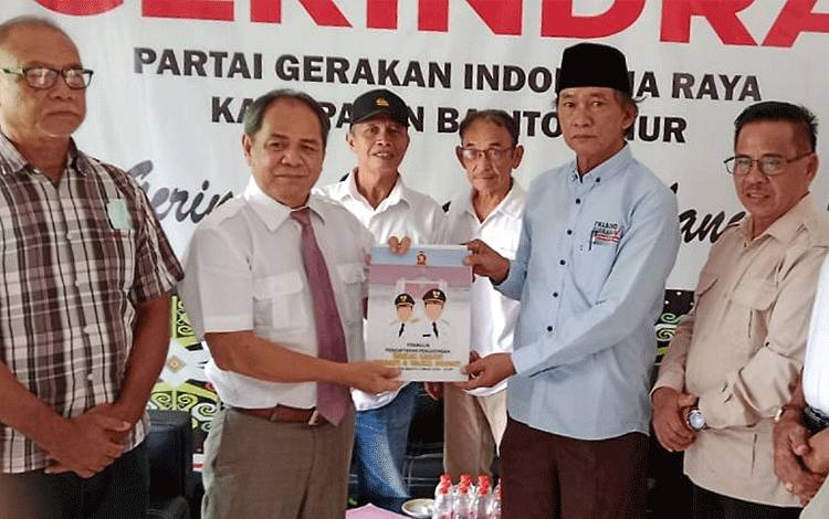Nimeradie Widen Daftarkan Diri Sebagai Bakal Calon Bupati Barito Timur?