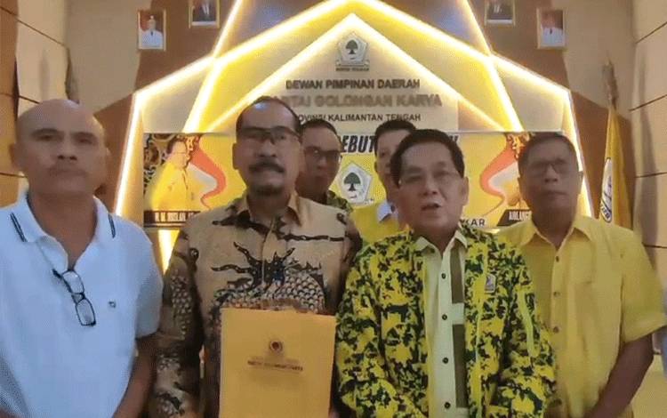 Mantan Danrem Panju Panjung Galang Dukungan Bakal Calon Wakil Gubernur Kalteng di Golkar