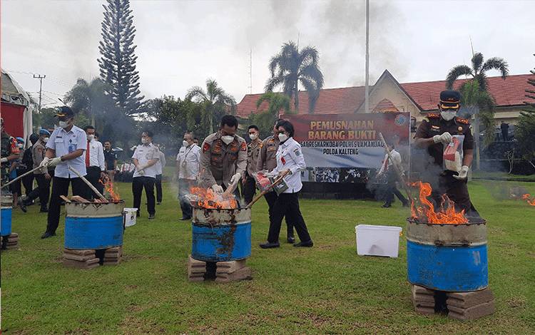 Polres Lamandau Langsung Musnahkan 33 Kg Sabu yang Dipasok oleh Gembong Narkoba Lintas Provinsi