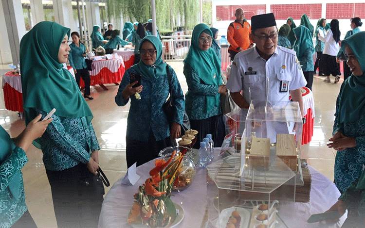 Diskan Seruyan Gelar Lomba Masak Serba Ikan