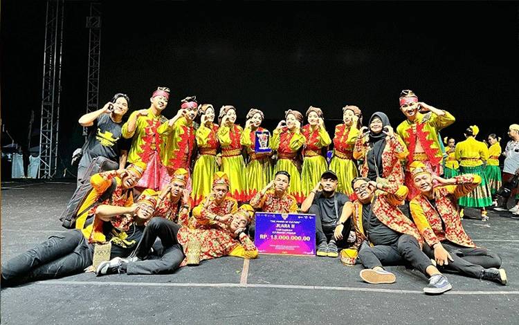 Grup Tari Al Misykat MAN Kapuas Raih Juara 2 di FBIM?