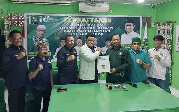 Galang Dukungan Maju Pilkada Kapuas, Evan Rahman Sahputra Juga Daftar ke DPC PKB