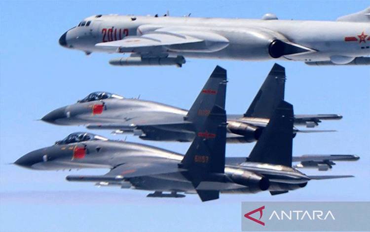Presiden Taiwan Temui Tentaranya di Tengah Latihan Besar Militer China