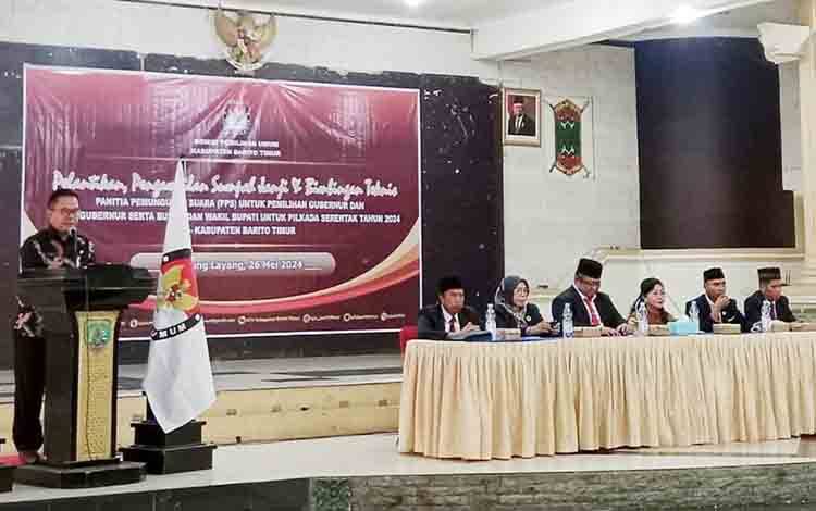 Asisten I Barito Timur Minta Anggota PPS yang Baru Dilantik Cermati Tahapan Pilkada 2024