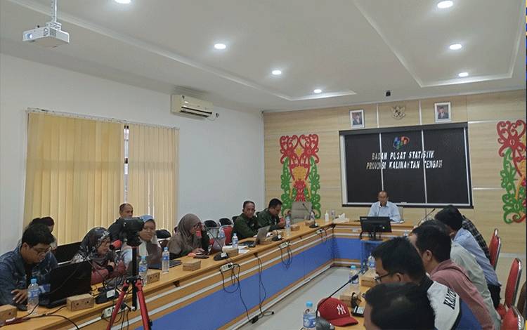 Jumlah dan Rata-rata Lama Tamu Menginap di Kalteng Meningkat