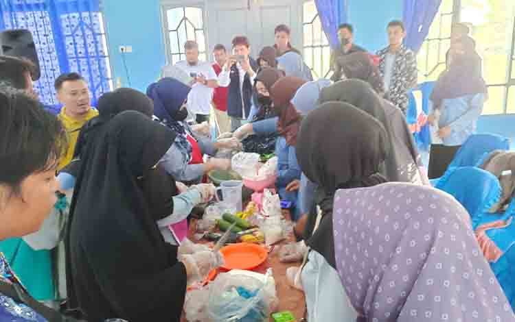 Pelaku Usaha Rumahan di Seruyan Ikuti Pelatihan Pengolahan Empek-empek Ikan Haruan