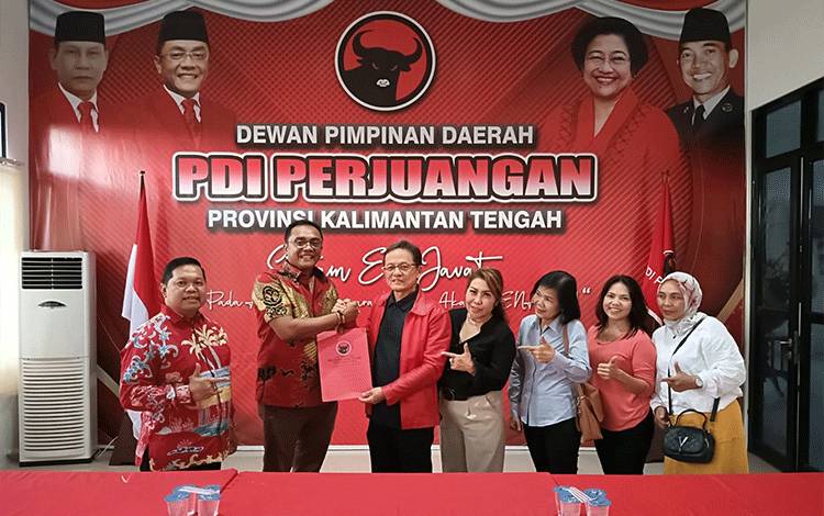 Yohannes Freddy Ering Ramaikan Bursa Pilkada Palangka Raya