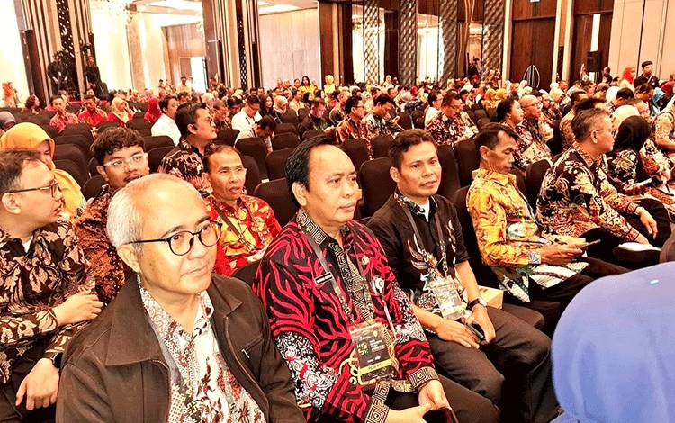Kepala Disarpustaka Kapuas Ikuti Rakornas Kearsipan