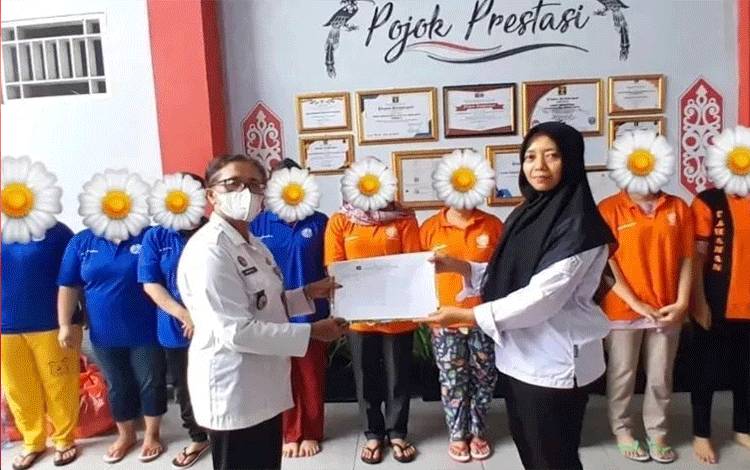 Lapas Perempuan Palangka Raya Terima 10 Narapidana Baru dari Rutan Palangka Raya