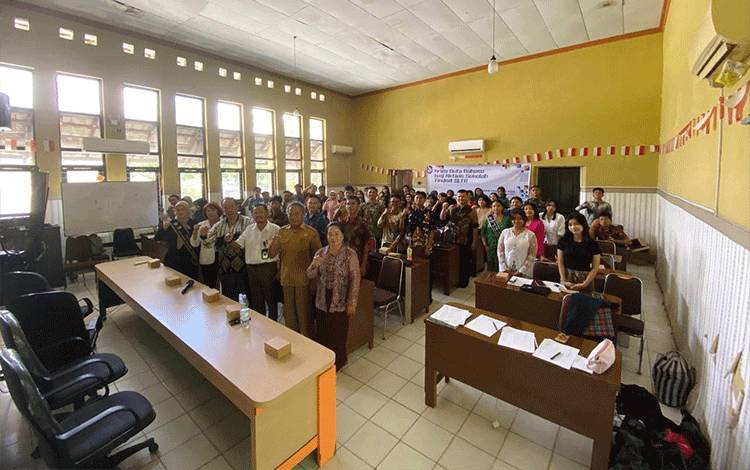 Krida Duta Bahasa Digelar bagi Aktivis SMAN 1 Palangka Raya