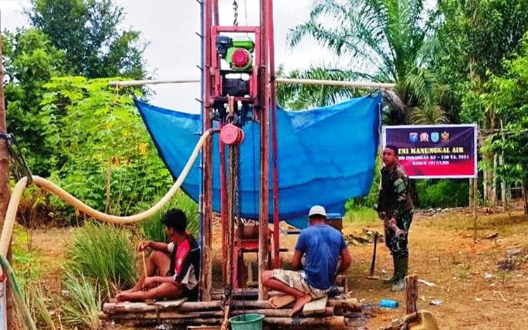 Bangun Sumur Bor Mudahkan Warga Akses Air Bersih