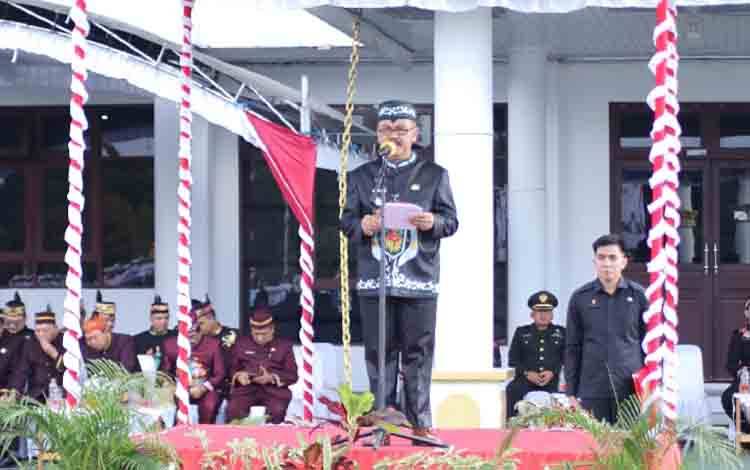 Pj Bupati Pimpin Upacara Hari Lahir Pancasila di Kabupaten Gunung Mas