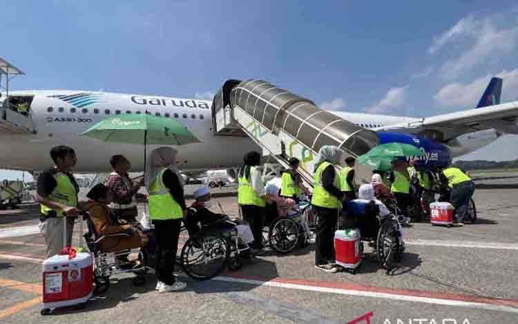Kemenhub: Ketepatan Waktu Penerbangan Haji Fase Pertama 86,99 Persen