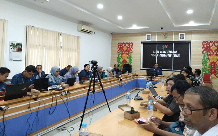 Daging Ayam Ras Sumbang Inflasi Terbesar di Mei 2024