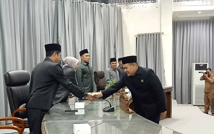 Raperda Pengelolaan Sampah agar Membentuk Perilaku Masyarakat akan Kebersihan Lingkungan