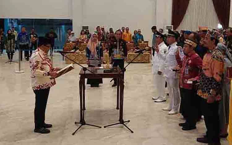 Ini Sejumlah Pesan Pj Bupati Kapuas kepada Pejabat Baru Dilantik