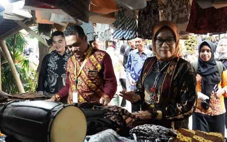 Pj Wali Kota Palangka Raya Dukung Produk UMKM Jangkau Pasar Lebih Luas
