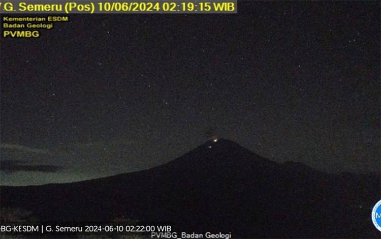 Badan Geologi: Awan Panas-Guguran Lava Masih Terjadi di Gunung Semeru