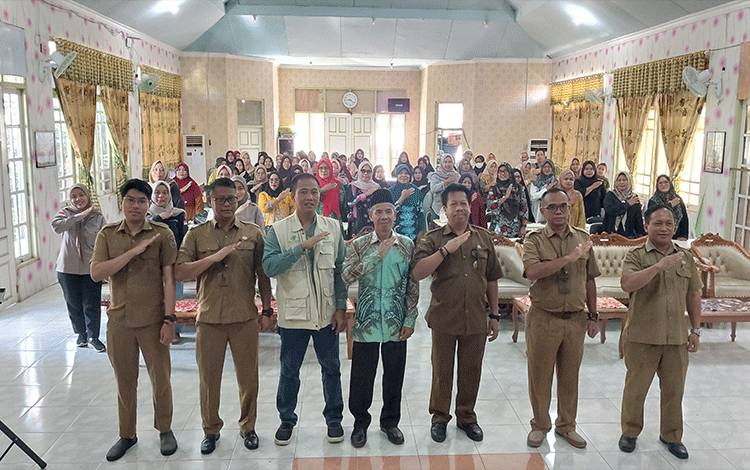 Puluhan Pelaku UMKM di Kapuas Ikuti Sosialisasi Halal