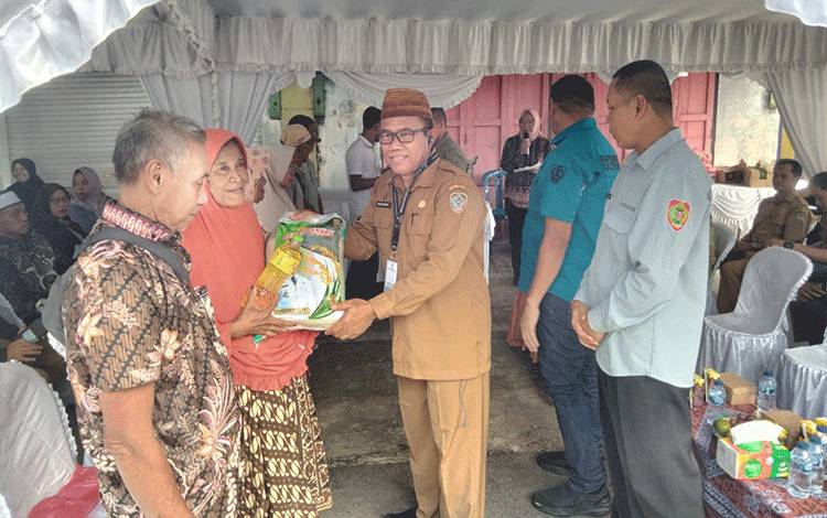 Pemprov Kalteng Gelar Pasar Murah di Kuala Pembuang