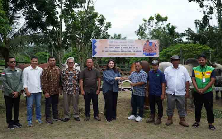 Keluarga Besar H Abdul Rasyid AS dan Hj Nuriyah Salurkan 120 Hewan Kurban Jelang Idul Adha 1445 H