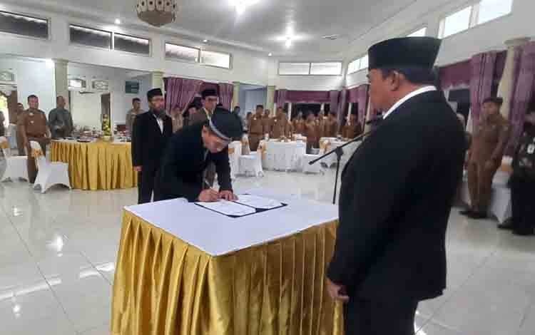 Pj Sukamara Harapkan Pejabat Baru Dilantik Lakukan Yang Terbaik untuk Membangun Daerah?