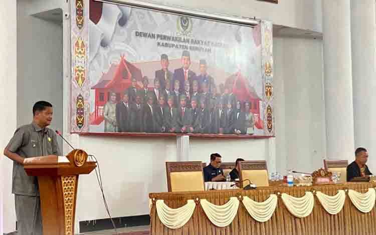 Pj Bupati Seruyan Hadiri Paripurna Penyampaikan Rekomendasi LKPJ 2023