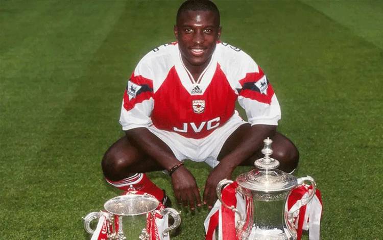 Mantan Penyerang Arsenal Kevin Campbell Meninggal Dunia