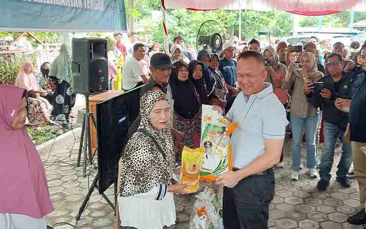 Pasar Murah dan Hewan Kurban dari Pemprov Kalteng Bantu Masyarakat Jelang Idul Adha