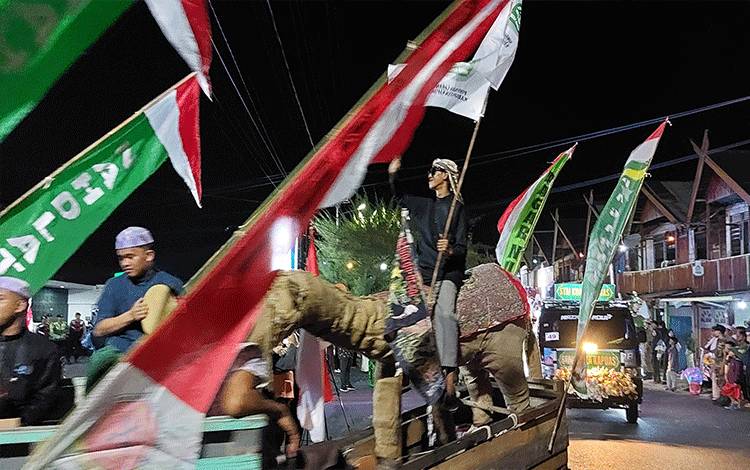 Pawai Gebyar Gema Takbir Sambut Idul Adha di Kapuas Berlangsung Meriah