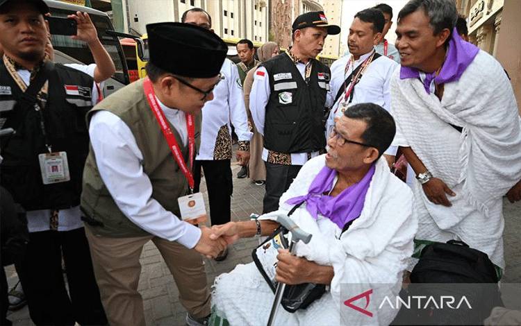 Timwas Haji DPR Terima Laporan Masalah Penyelenggaraan Haji 2024