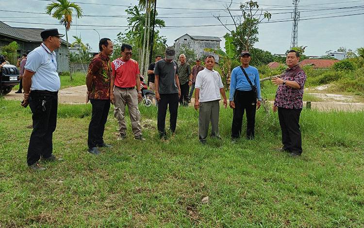 Bupati Kotim Apresiasi Warga Hibahkan Tanah untuk Jalan