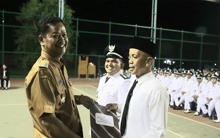 Pj Bupati Seruyan: Kades dan BPD Harus Bekerja dengan Tulus dan Penuh Tanggung Jawab